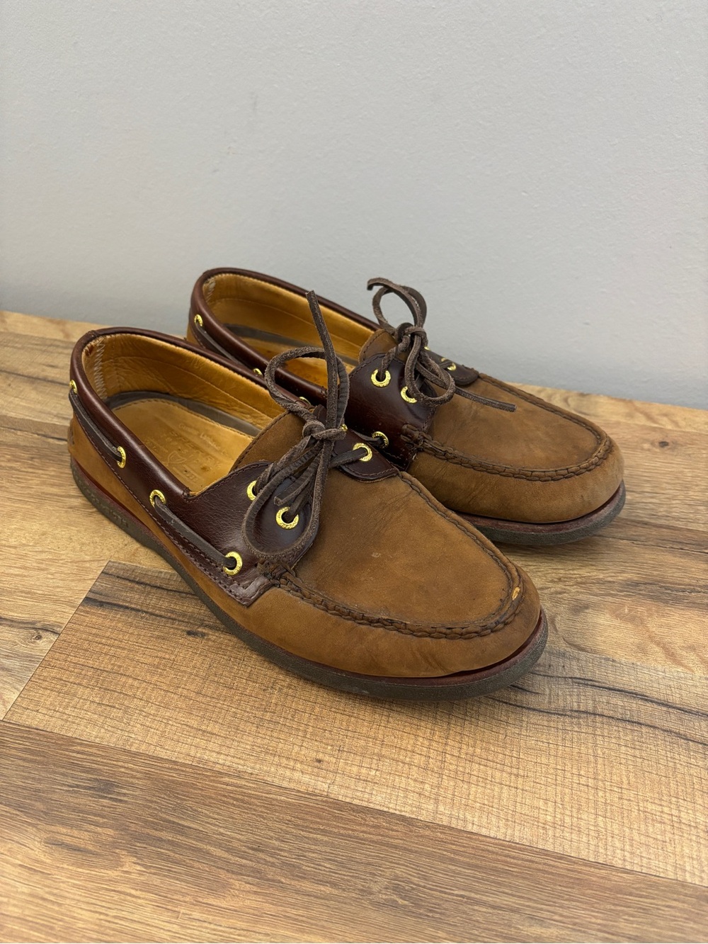 Sperry Top Sider Gold Cup Nubuck Suede Two Eye Boat Shoe Brown Men’s